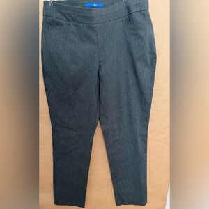 Apt. 9 Women's Grey Straight Leg Pants